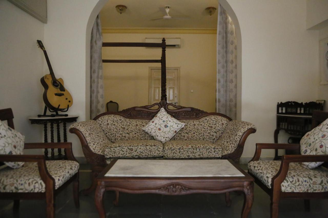 Jai Villa Homestay Udaipur Extérieur photo