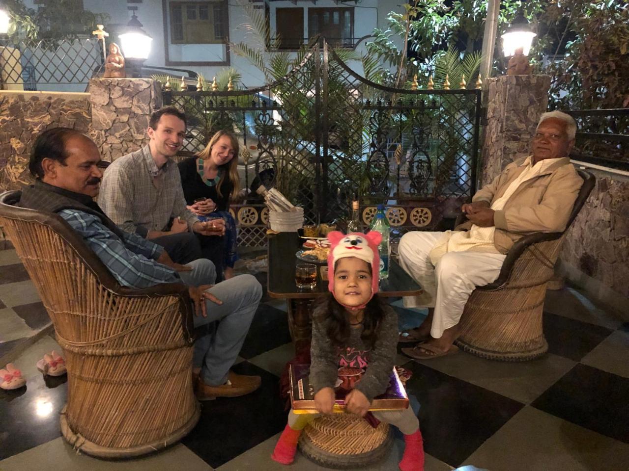 Jai Villa Homestay Udaipur Extérieur photo