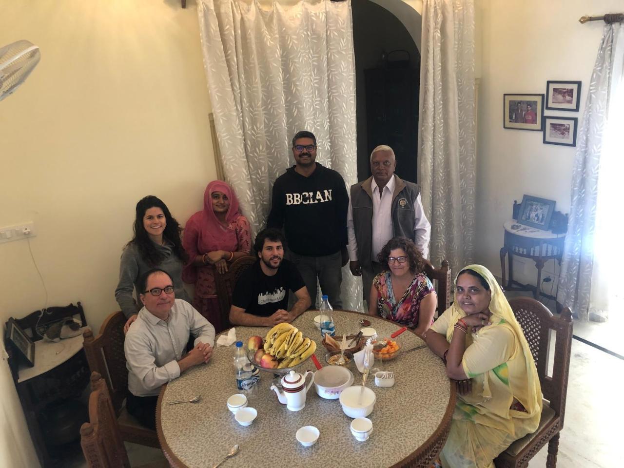 Jai Villa Homestay Udaipur Extérieur photo